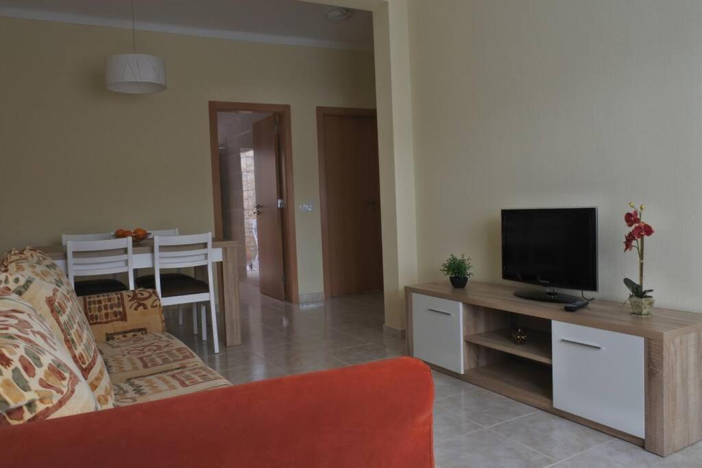 Apartment In The Center Of Carvoeiro With Terrace Exterior photo
